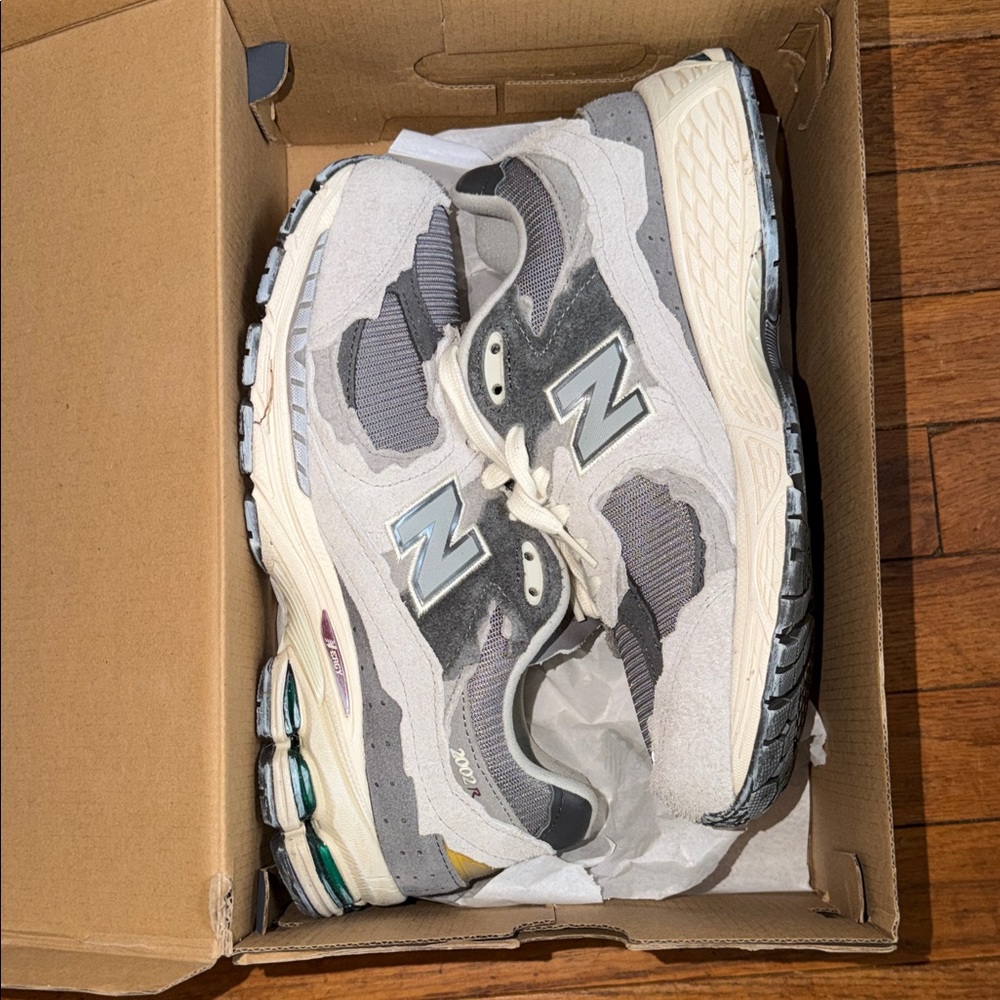 New Balance Protection Pack Gray